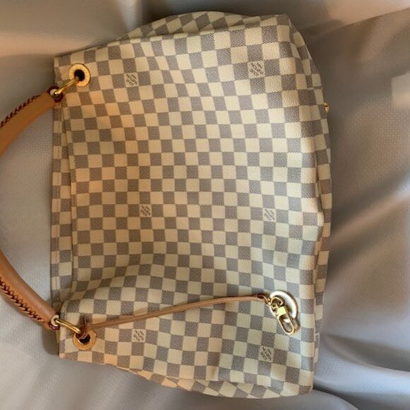 Louis Vuitton Artsy Damier Azur MM Bag - Picture 8 of 10